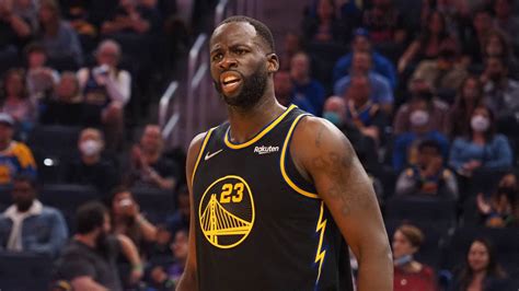 Warriors' Draymond Green suffers 'nasty' thigh injury | Yardbarker