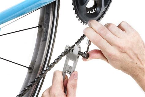 Full Windsors Bicycle Chain Breaker Multi Tool Core77