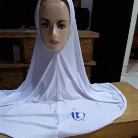 Jual Seragam Sekolah Al Azhar Kerudung Bergo Sd Smp Sma Bahan Jersy Warn Putih Dengan Logo