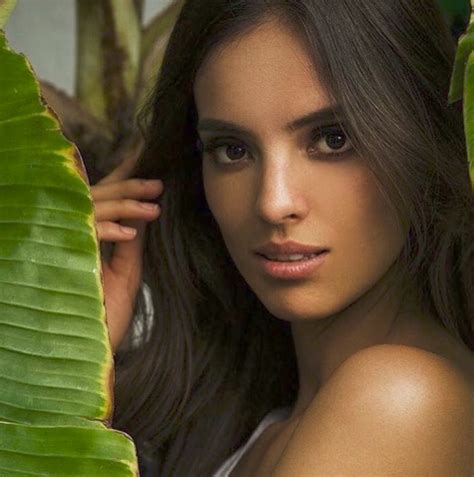 El Triunfo De La Sensualidad Latina As Es Vanessa Ponce De Le N La