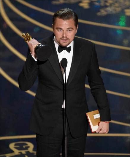 Photos Oscars 2016 Leonardo Dicaprio Wins His First Oscar For The