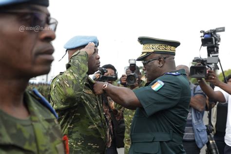 C Te D Ivoire Les Soldats Et Les Casques Bleus Ivoiriens Rentr S Du