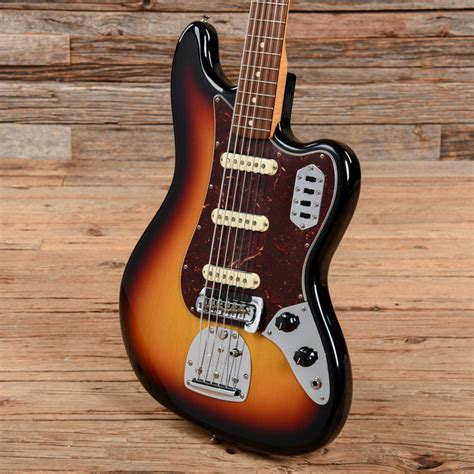 Fender Custom Shop Bass VI Sunburst 2006 – Chicago Music Exchange