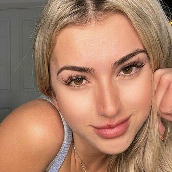 Goddess Bella Bellasfeetx Bellababes01 Bellasyourgod Nude Leaks