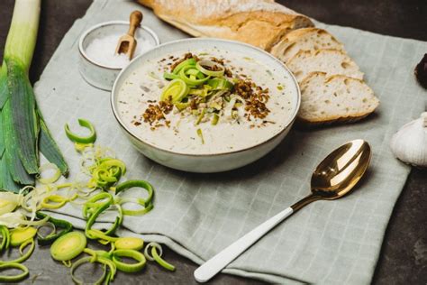 Vegane Lauchsuppe Mit Sonnenblumenhack Deutschland Is S T Vegan