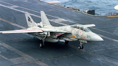 How an F-14 Pilot Averted Total Disaster: Landing with 'Stuck' Wings - 19FortyFive