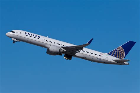 United Airlines Boeing 757 200 N549ua Winglet Equipped Uni Flickr