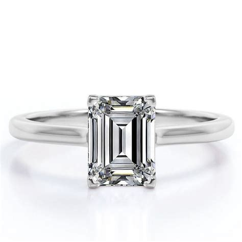 Jeenmata 2 25 Carat Emerald Cut Engagement Ring Prong Setting Solitaire Promise Ring 18k