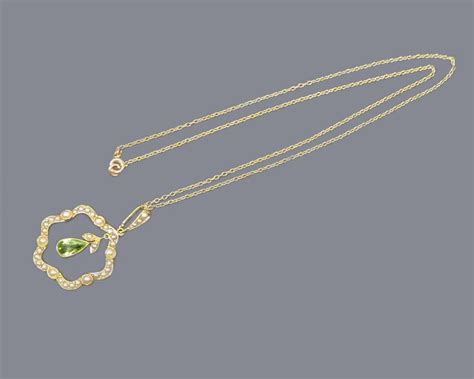 Murrle Bennett Peridot Seed Pearl 15ct Gold Art Nouveau Pendant Antique