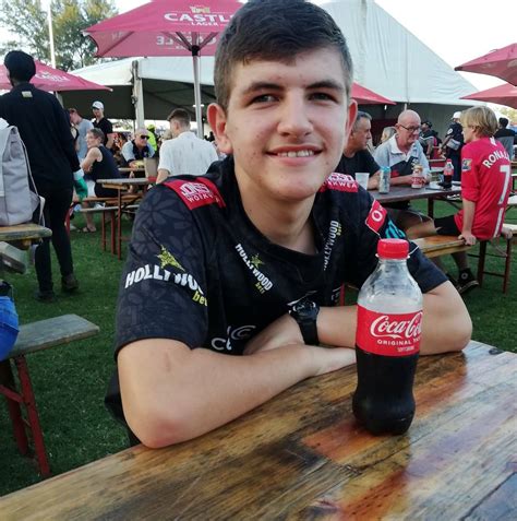 The Royalty family - Good Morning everyone Happy freaking #FriYAY 🥳😍 It