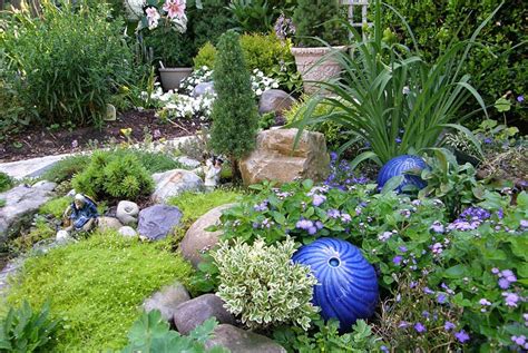 Stunning Rock Garden Design Ideas