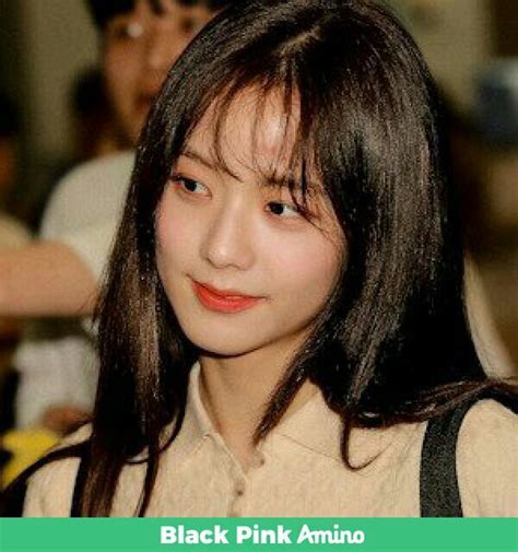 Jisoo In Bangs Blink Amino