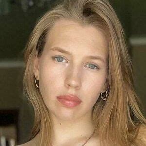 Berta Andrea Snædal leaked nude photos and videos