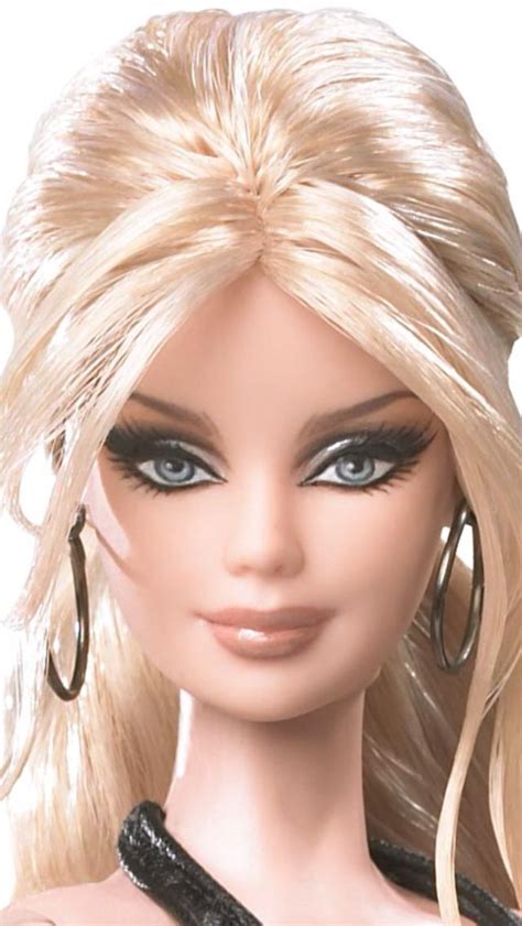 Barbie Doll Look Makeup