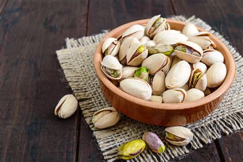 Discover 4 Evidence Based Health Benefits Of Eating Pistachios