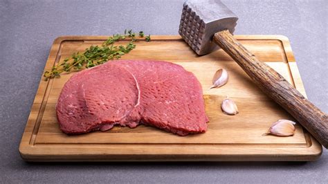 The Best Cuts Of Meat To Tenderize With A Mallet