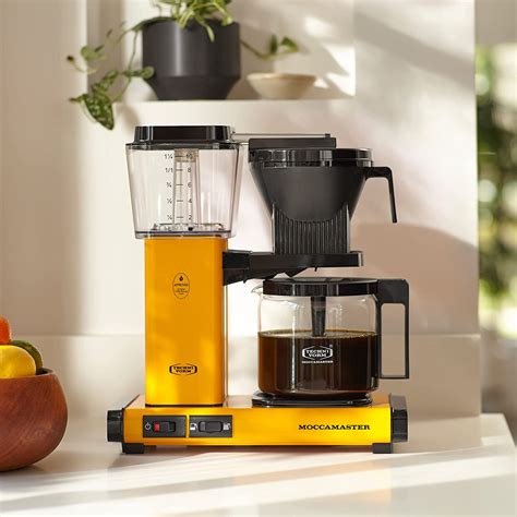 Technivorm Moccamaster 53942 KBGV 10 Cup Coffee Maker Yellow Pepper 40