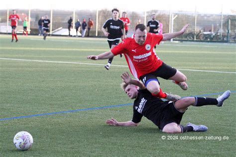 Bildergalerie Vom Gruppenliga Spiel K Nzell Gegen Oberzell Z Ntersbach