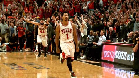 Derrick Rose Wins Game 3 At The Buzzer Youtube