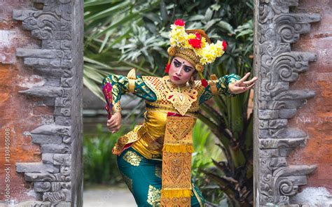 Kisah Dibalik Tarian Tradisional Bali Artikel Walk Bali