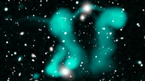 Astronomers capture strange image of 'dancing ghosts' in the night sky ...