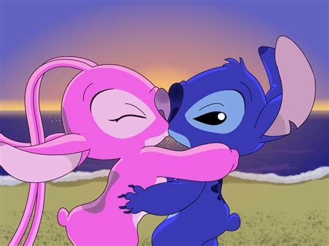 Angel Kissing Stitch Stitch And Angel Lilo And Stitch Drawings Stitch Disney