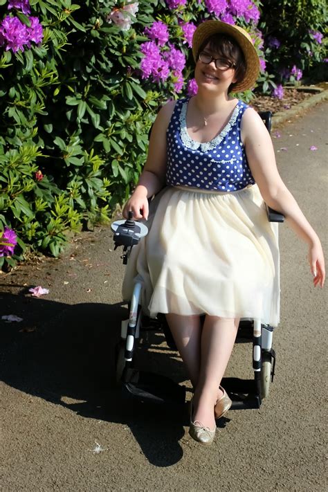 Wheelchair Fashion: Summer Sunshine | Wheelingalong24