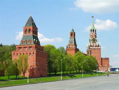 Kremlin towers in Moscow, Russia — Stock Photo © karnizz #1243329