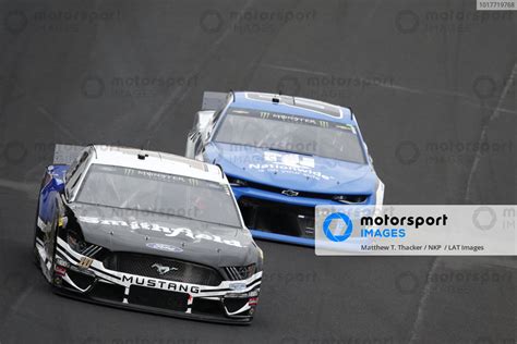 10 Aric Almirola Stewart Haas Racing Ford Mustang Smithfield