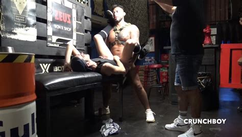 Backstage Camera With Nando REY And Viktor ROM Gay Porn Video On Crunchboy