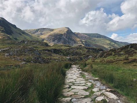 Hiking In Wales – Best Hikes & Trails - Wales.org