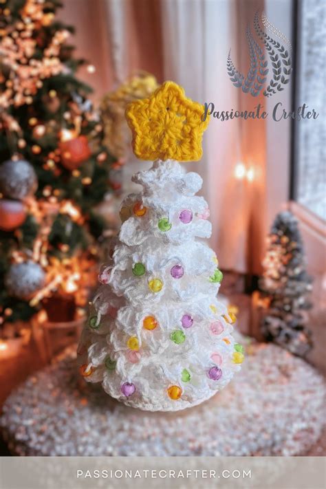 Standing Christmas Tree- Free Crochet Pattern