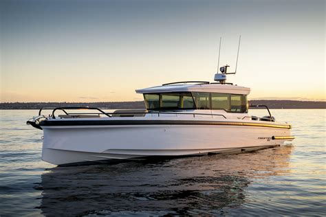 New Axopar Xc Cross Cabin Aft Cabin Traverse City Boat