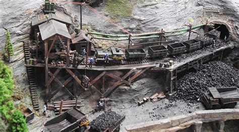 John Adds The Mine Module To His Railroad Model Railroad Layouts