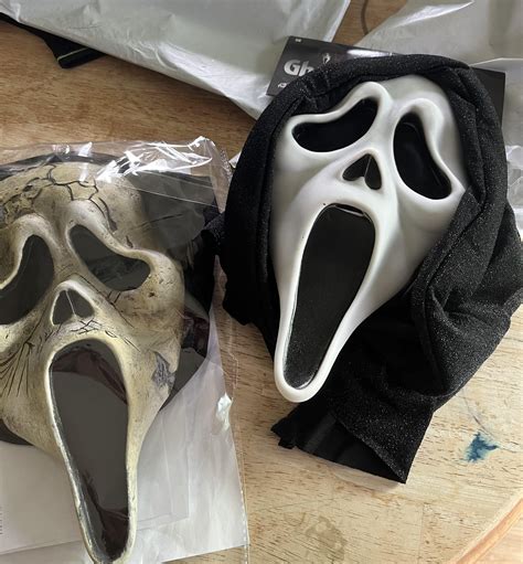 Ghostface Masks Rscream