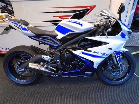 2014 Triumph Daytona 675 Abs Whiteblue 2643 Miles