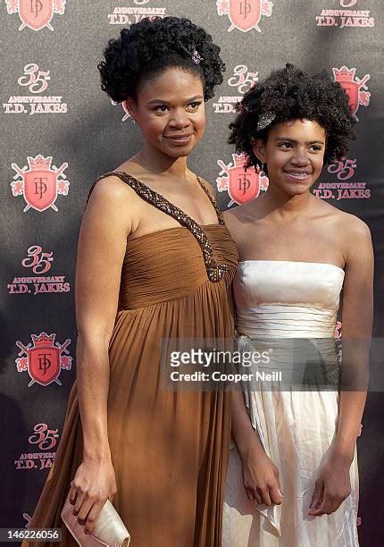 Kimberly Elise Daughters Photos And Premium High Res Pictures Getty