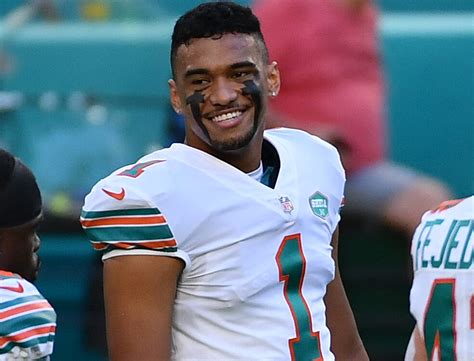 Tua Tagovailoa's inspiring message after leading Miami Dolphins to 5th