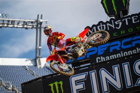 Team Honda Hrc Sweeps Denver Supercross