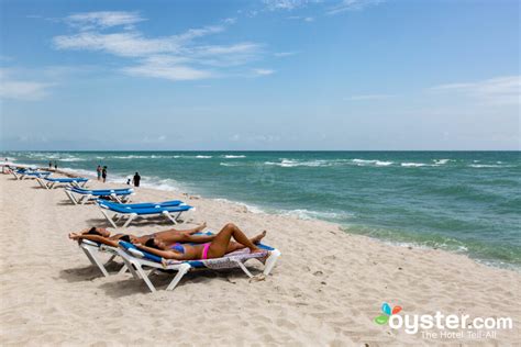 Holiday Inn Miami Beach Review: What To REALLY Expect If You Stay