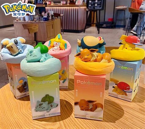 Pokemon Jirachi & Pikachu och Bulbasaur & Snorlax & EEVEE & Komala ...