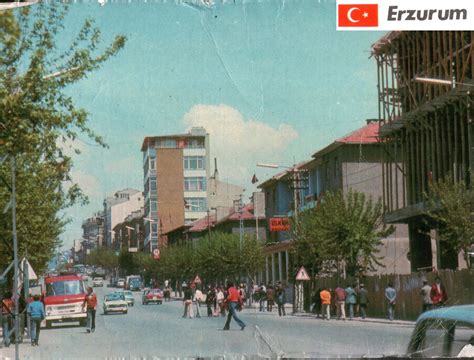 Her Telden Erzurum ve Erzurumlu CUMHURİYET CADDESİ