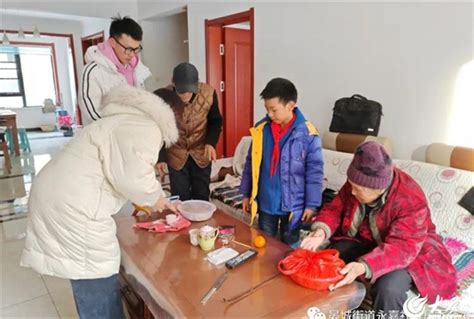 齐河县晏城街道永嘉社区、东海实验学校共同开展“冬至送温暖”活动大众网德州