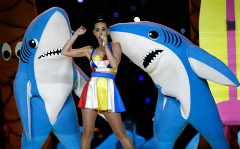 The Most Memorable Super Bowl Halftime Show Performances [PHOTOS]