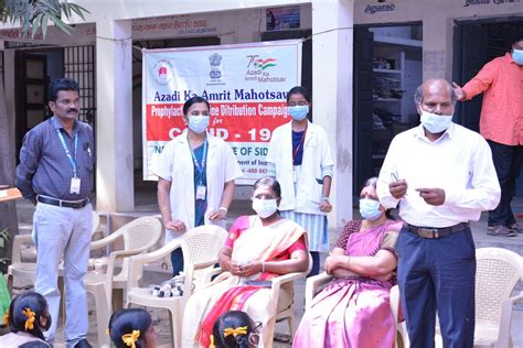 Covid 19 Siddha Prophylactic Medicine Distribution Camp Gghss East