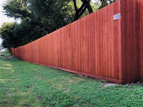 Cedar Fence Installation | Encore Fence Company