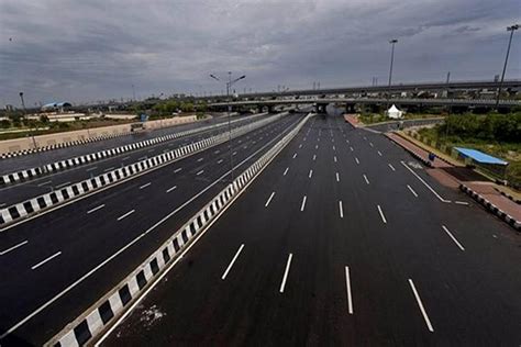 Uttar Pradesh Greenfield Corridor To Connect Agra Lucknow Expressway