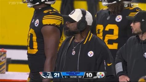 Kyle Brandt Looking So Directly At Mike Tomlin For Steelers Failures