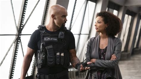 Rochelle Aytes On Rekindling Her Criminal Minds Romance On Swat