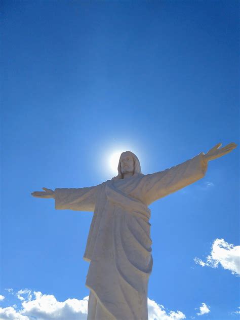 Seven Of The Most Famous Jesus Statues In Latin America Story Scout